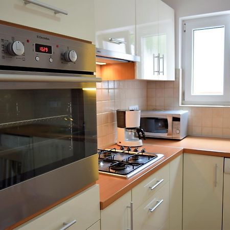 Sunnyy Beacch Apartments Banjol エクステリア 写真